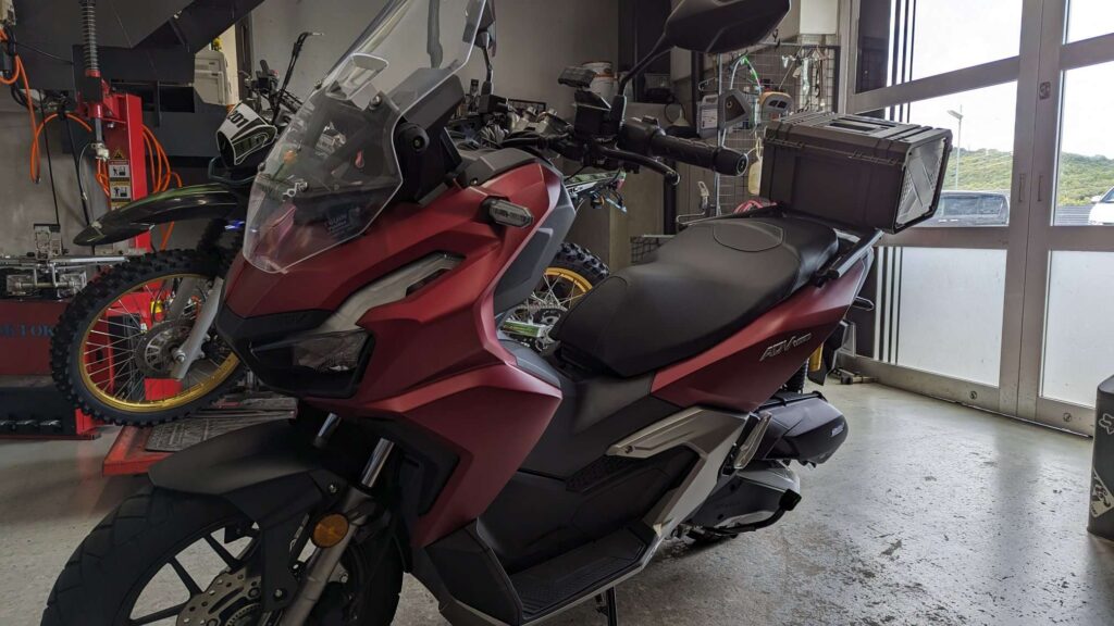 ダートバイクプラスブログ|ADV160にハンドガード