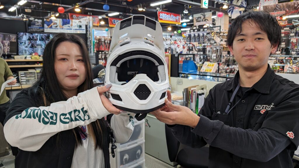 ダートバイクプラスブログ|This is 丁度良いヘルメット