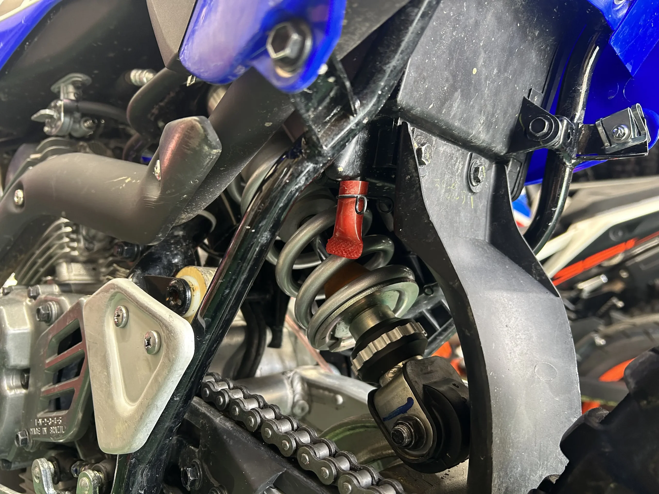 今流行りのミニバイクに大人スプリングを