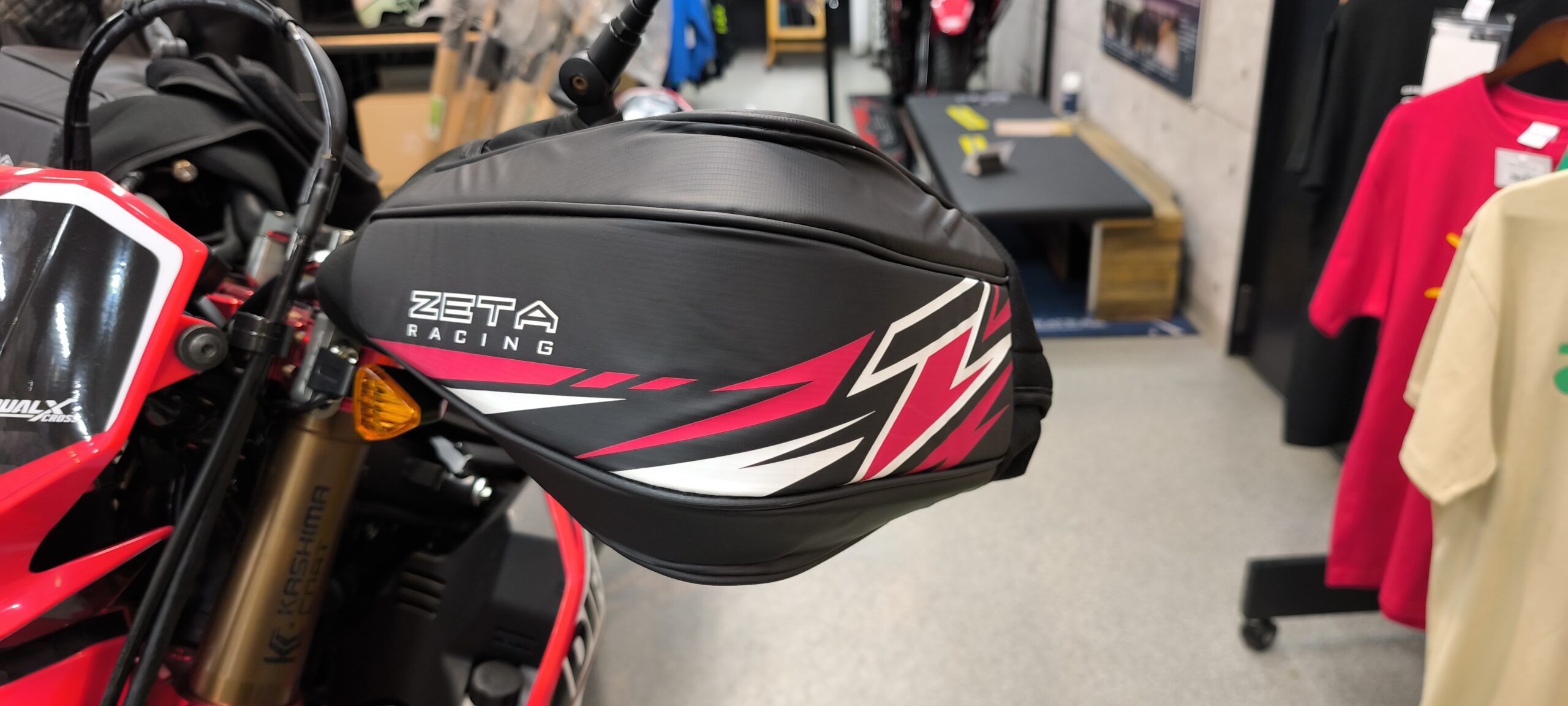 ZETAのハンドルカバー