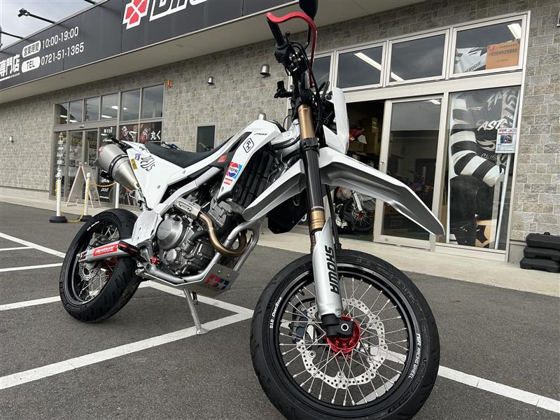 新品CRF250L TGR モタードホイール 17×3.0/4.5 ディスク付き CRF250L 2021以降 TGRモタードホイール 前後セット ディスク付き