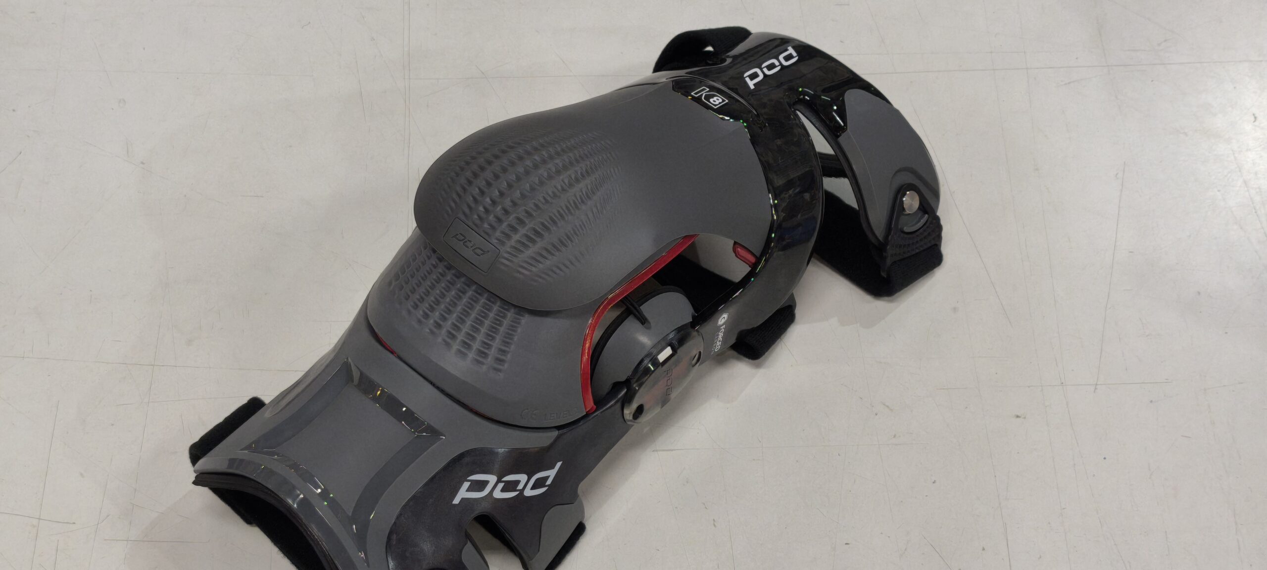 PODニーブレースの機能・サイズ選び~着用のコツを徹底解説