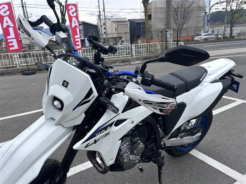 DR-Z4Sカスタム