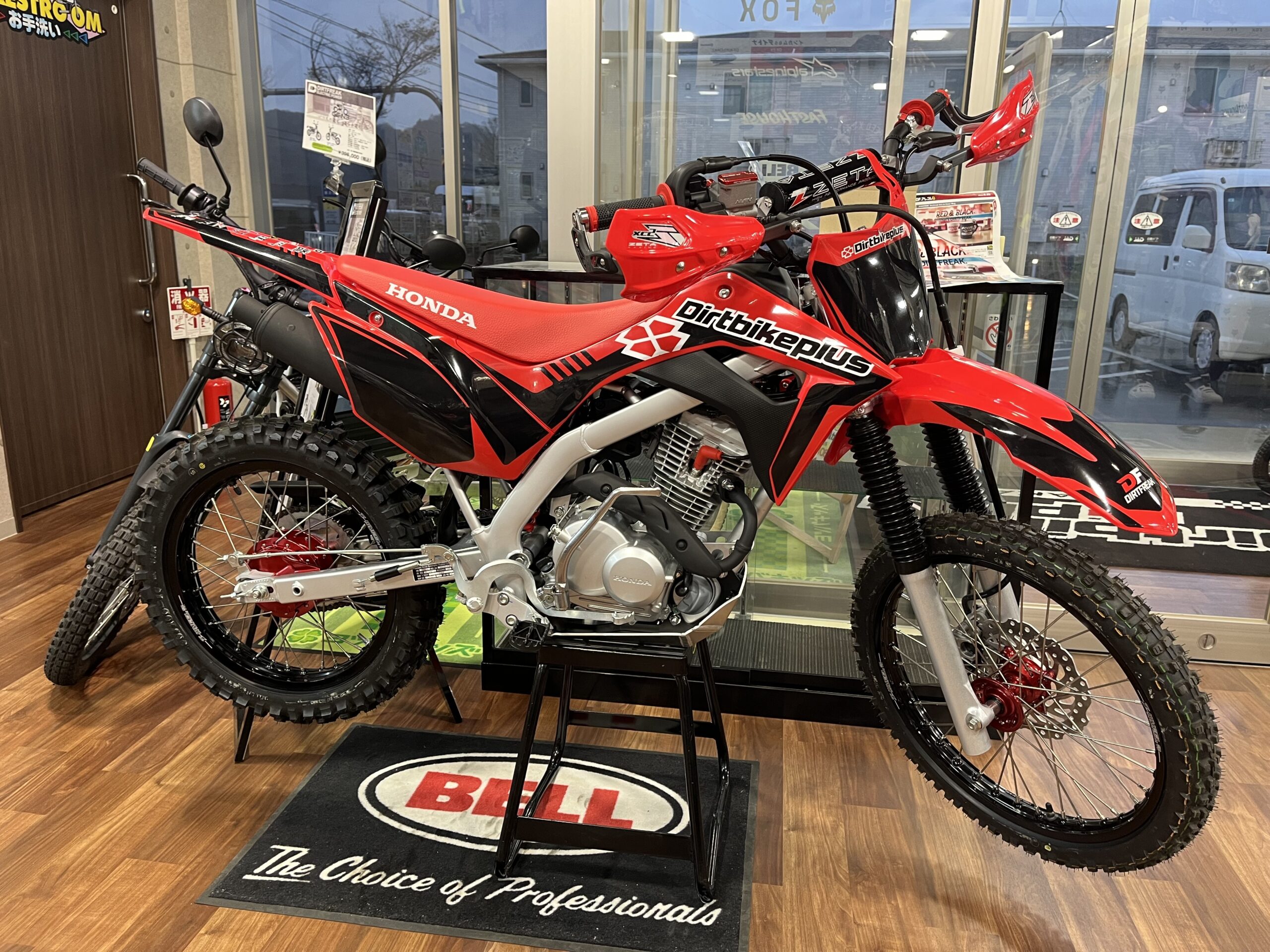 CRF125Fコンプリート車両再入荷!